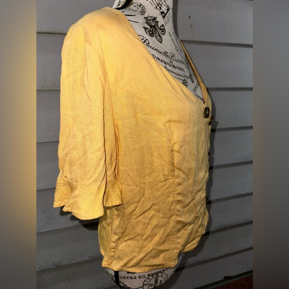 June & Hudson Womens Mustard Polyester Short Sleeve Button Front Crop Top Size M - Picture 6 of 8